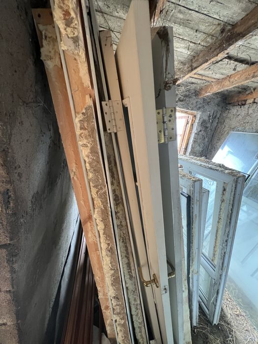 Продам деревянные двери