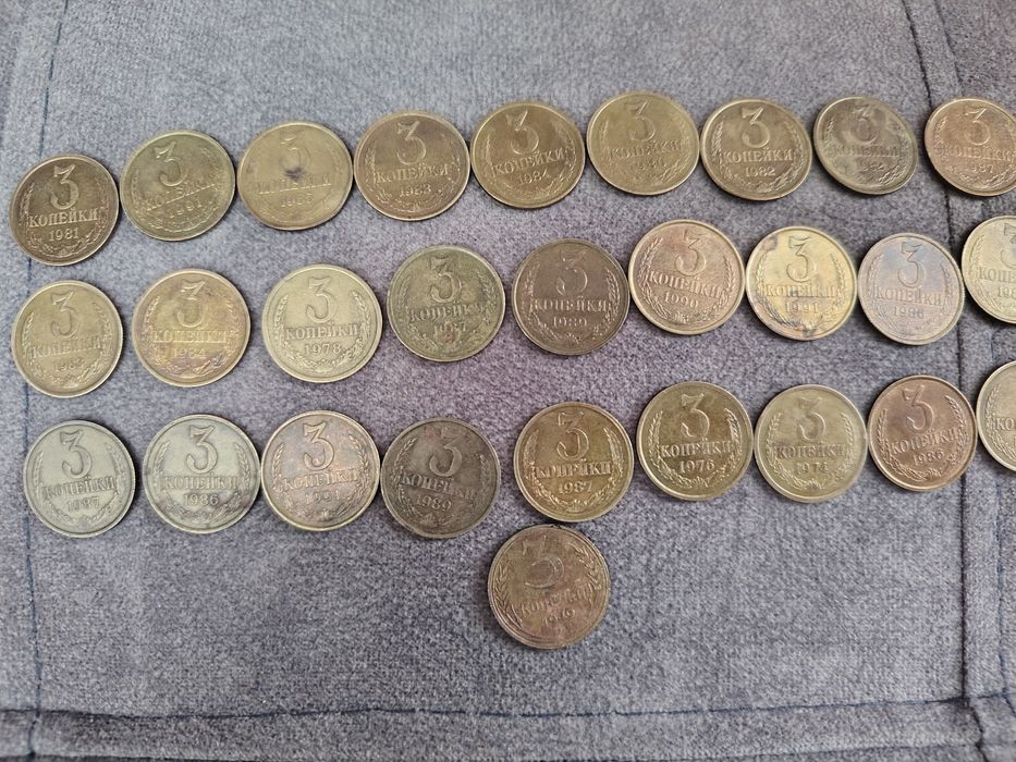 Продам разные монеты