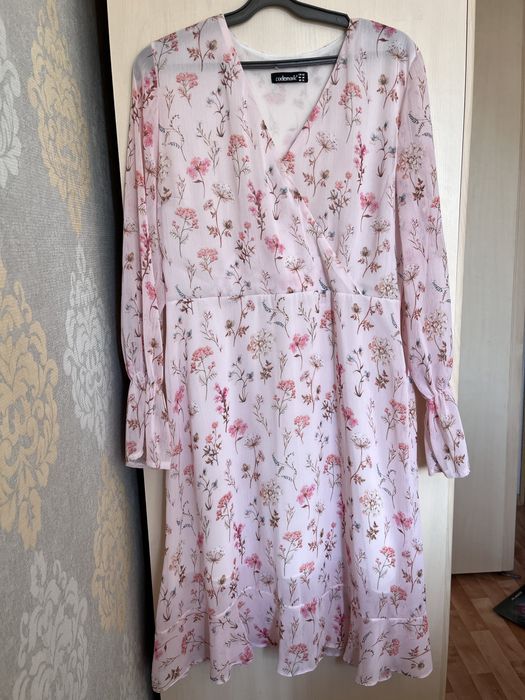 Платье легкое весеннее