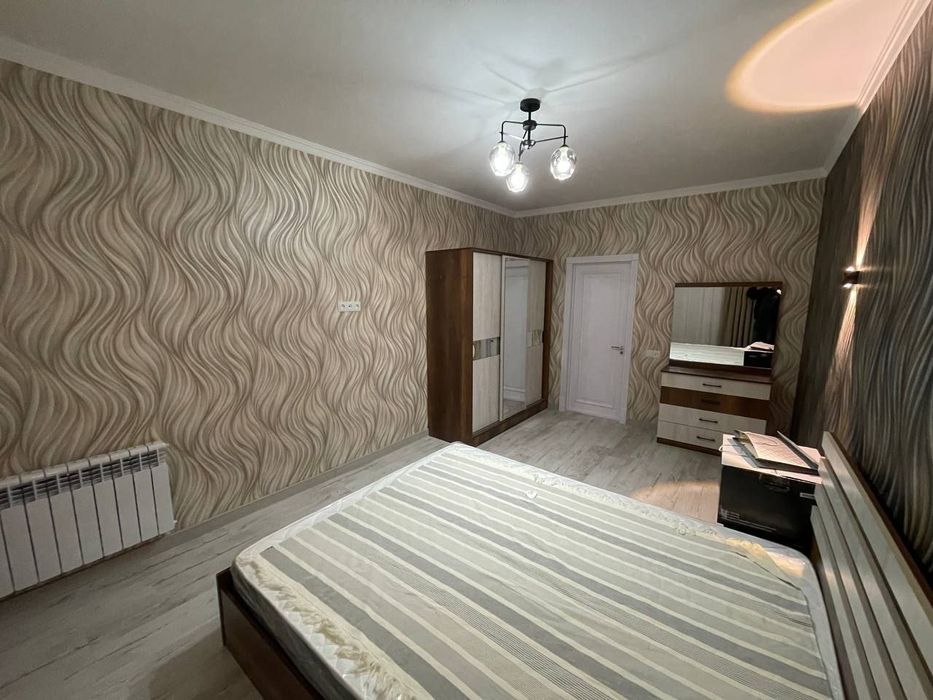 Метро Юнусабад-11 отличная новая 2х комнатная квартира полностью упако