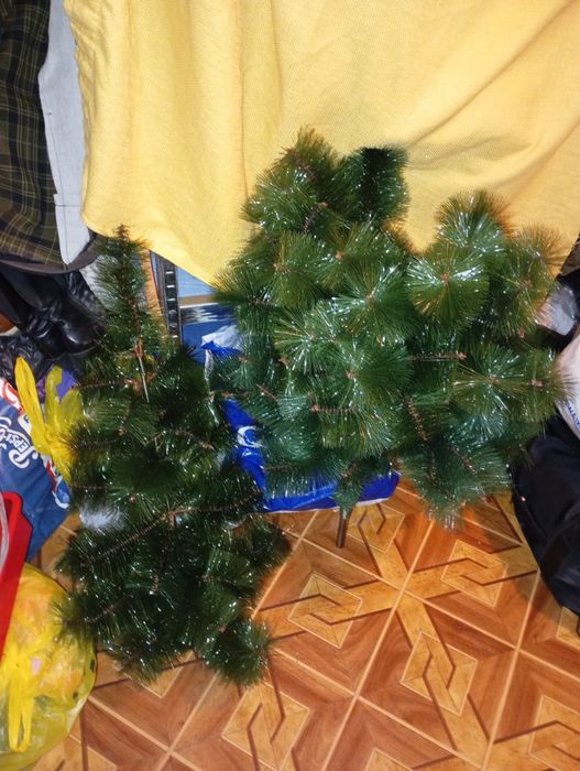 Изкуствени елхички