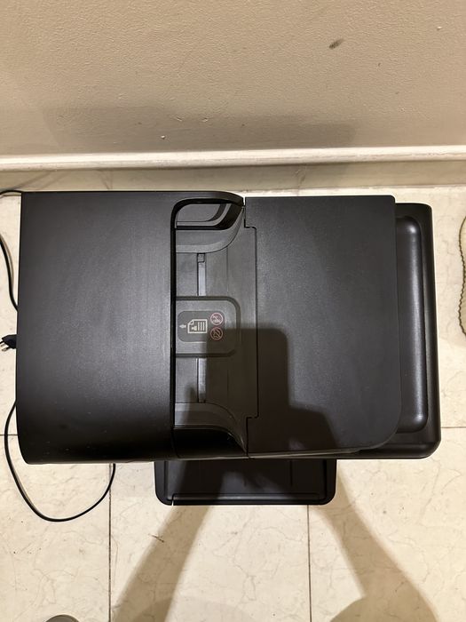 Imprimanta HP Officejet Pro 8600