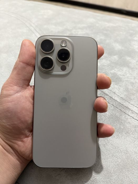 Продаю iPhone 15 Pro