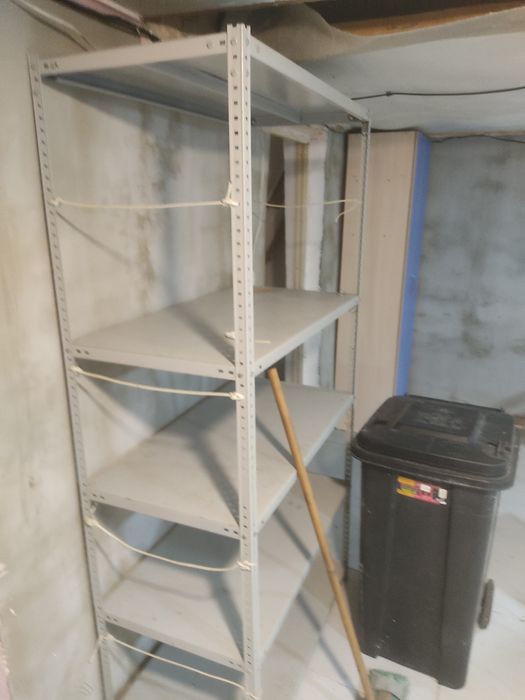 Продается Морозильник