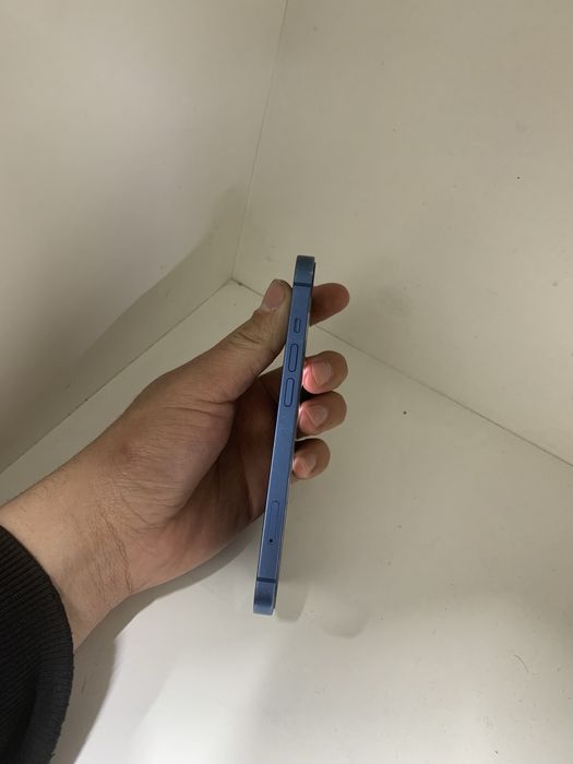 Айфон 13 128гб идиал