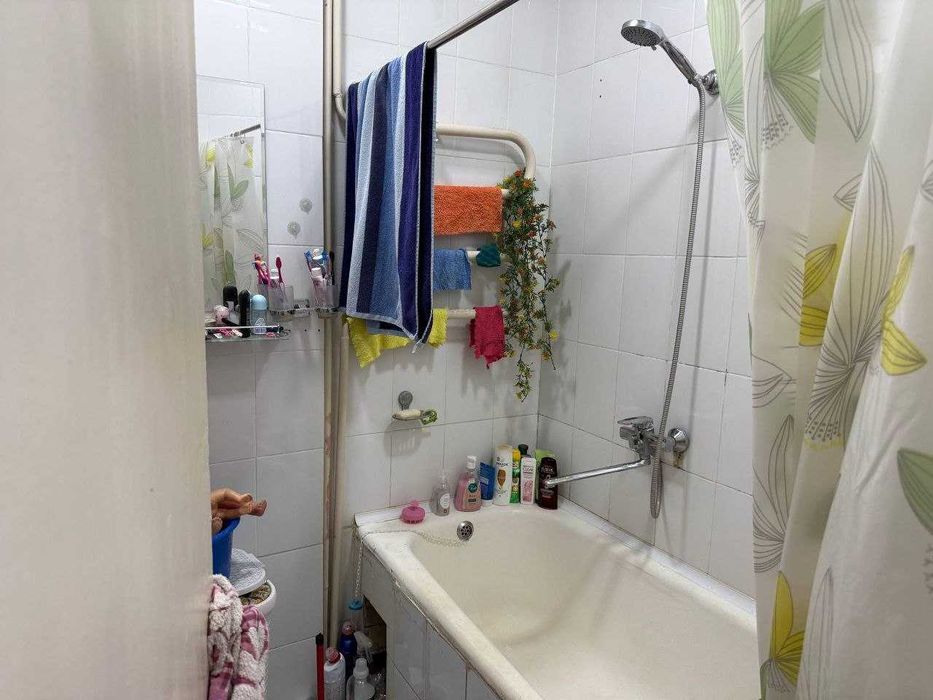 Продается 2-х ком. квартира. ТТЗ-1. Базар Навруз