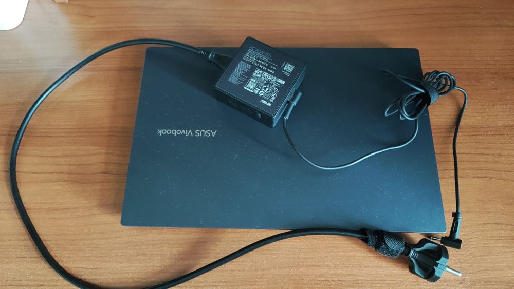 Продам ноутбук Asus Vivobook