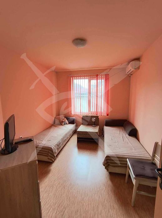 Дава се под наем Тристаен апартамент в Варна, Трошево - 78 кв.м за 500 € - Снимка #2