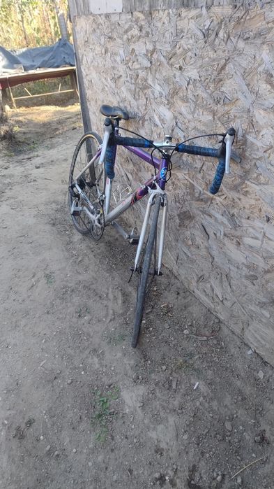 Bicicletă semicursieră