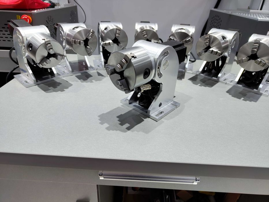 Поворотное устройство для лазерной маркировки