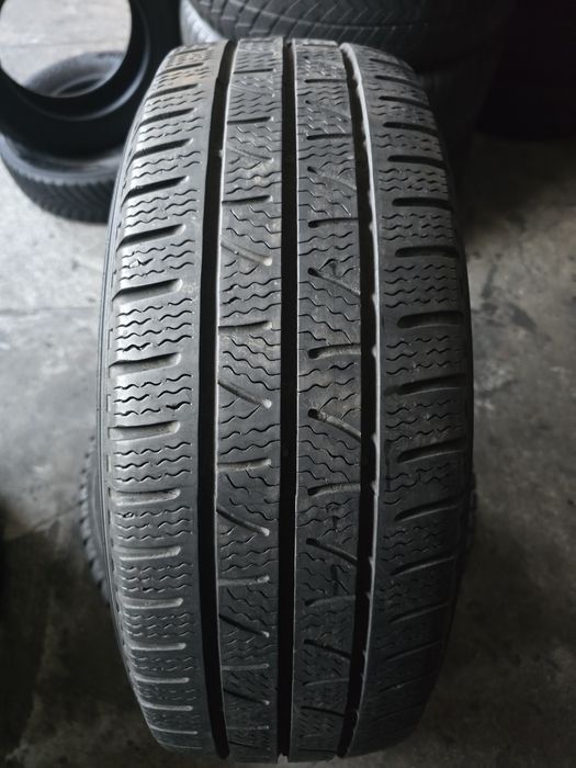 Pirelli 215/65 R16 C 109/107R MS iarnă