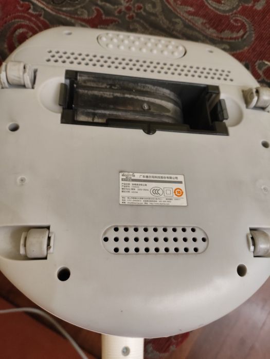 Ручной пылесос Deerma cm800