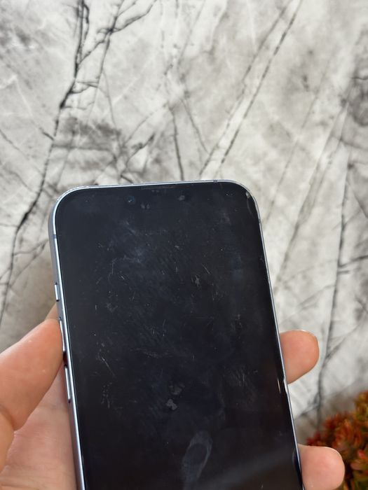 В продаже IPhone 14 128Gb