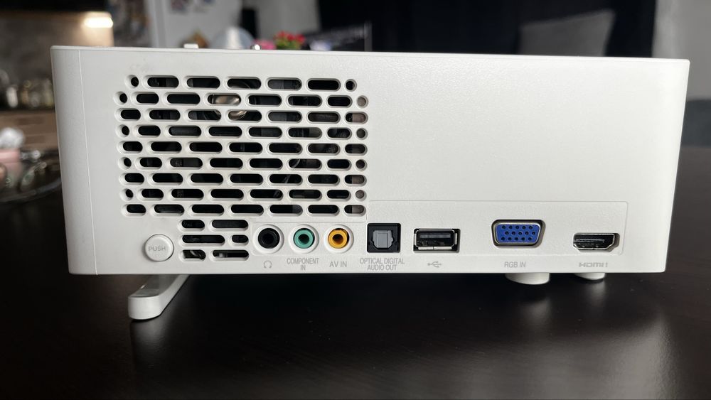 Проектор LG PF1500G  FullHD LED Projector