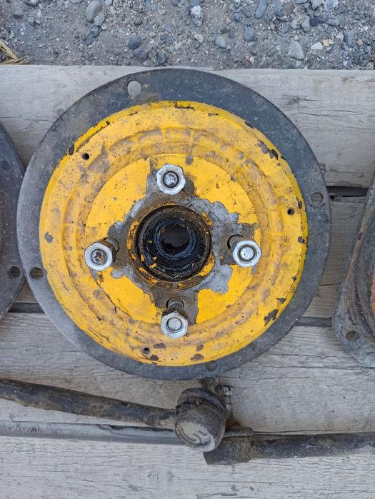 ЗАЗ 968  ступица переход на саккодиска ещё два штук в руловой тяга в к