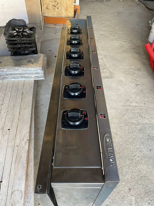 Aragaz 6 ochiuri, grătar electric 6kw
