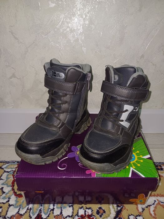 Зимние сапожки на мальчика