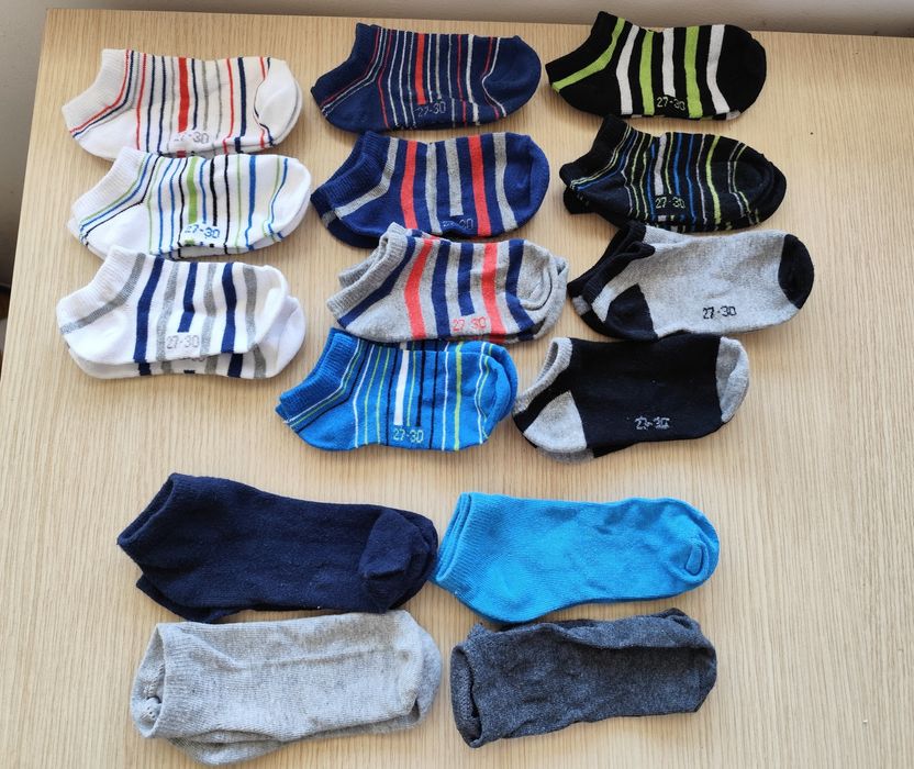Огромен лот чорапи за маратонки размер 27-30