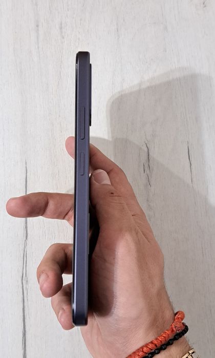 OPPO A6x 128GB / 4GB RAM - чисто нов, с протектор