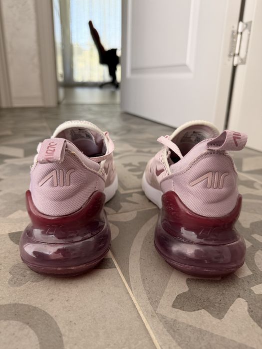 Спортни обувки Nike