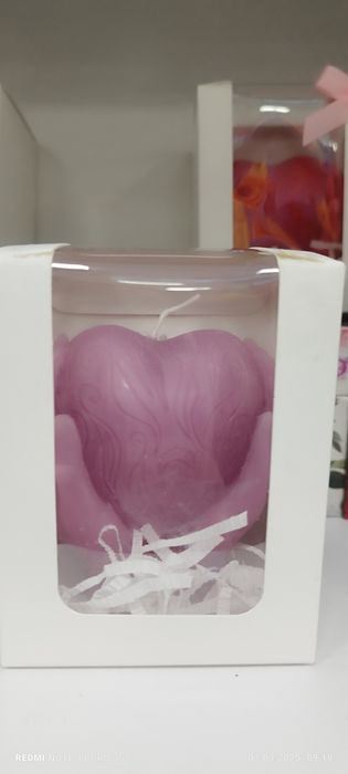 Свещи в различни форми