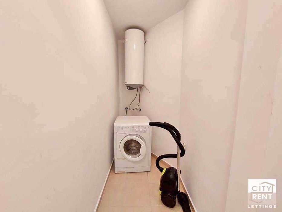 104564 Напълно обзаведено студио под наем разположено в кв. Варуша