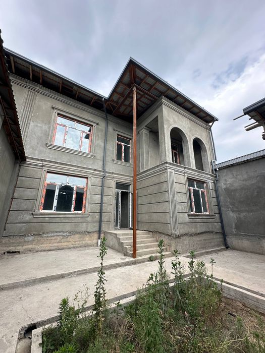 Продаётся ер участкаси, 3 сотих. Коробка бор. Нархи — 114 000 $.