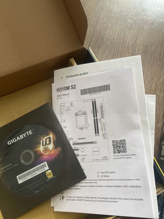 Материнская плата