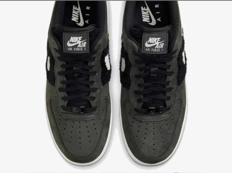NIKE Pantofi Sport WMNS AIR FORCE 1 MEM 4 .