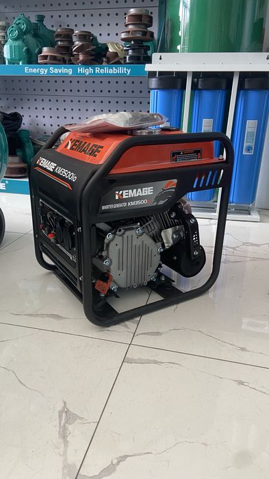 Новый генератор гарантия есть 2.8 квт