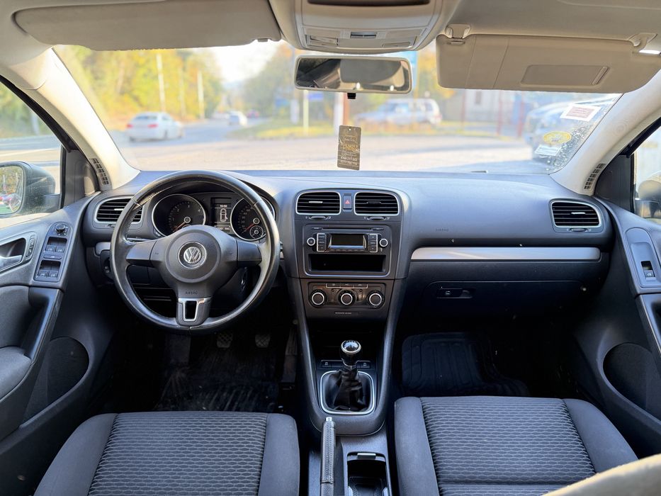 Volkswagen Golf 6 si in rate