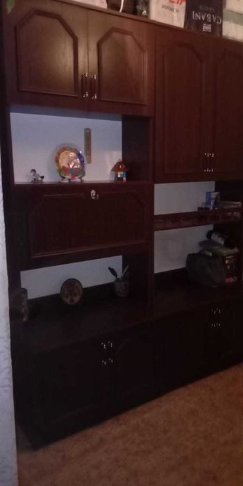 Продам стенку в гостиную