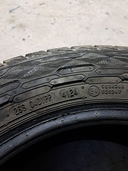 2 anvelope Allseasons 195 65 R16C Uniroyal