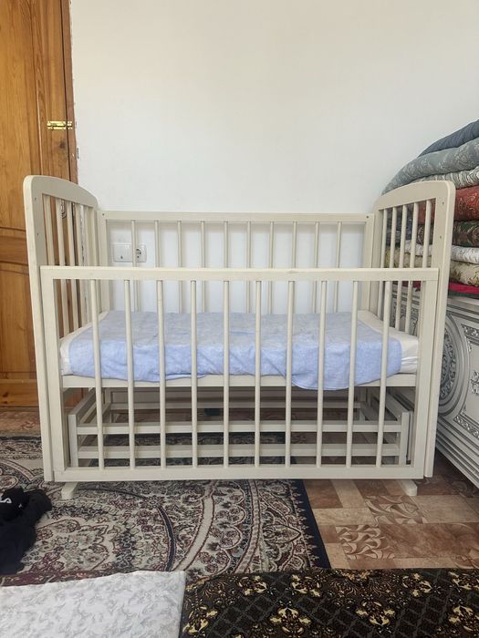 Детсий кровать состояние отличное