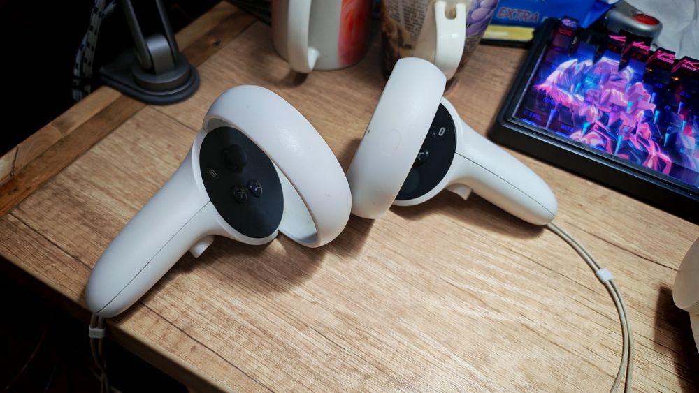 Продам Quest 2 б/у