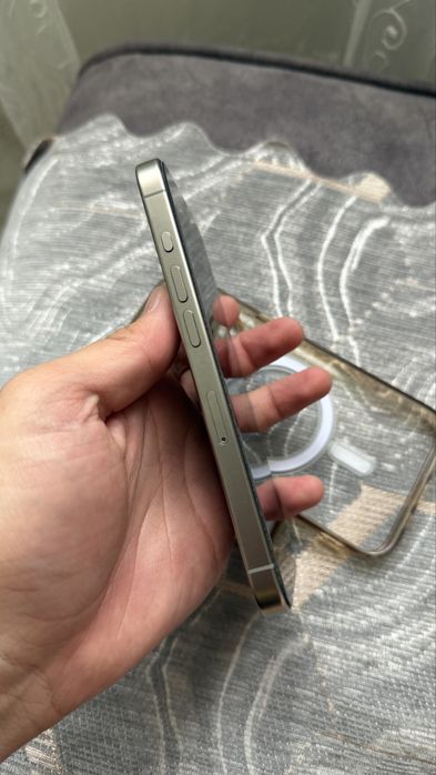 Iphone 15 pro 256 гб, АКБ 88%