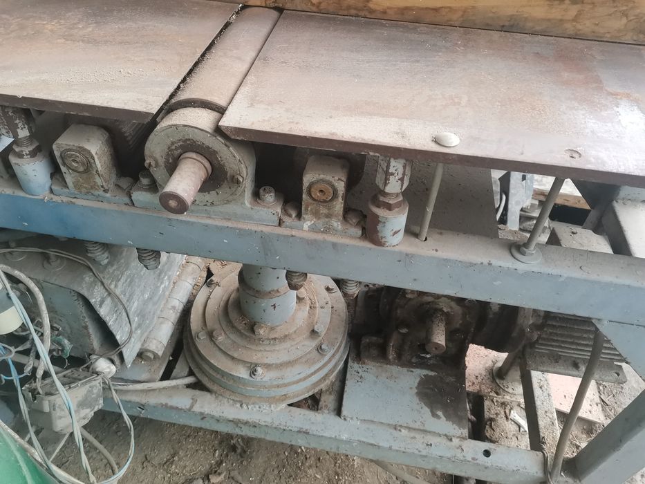 Vand Abrict cu grosime 40 cm, motor 220V