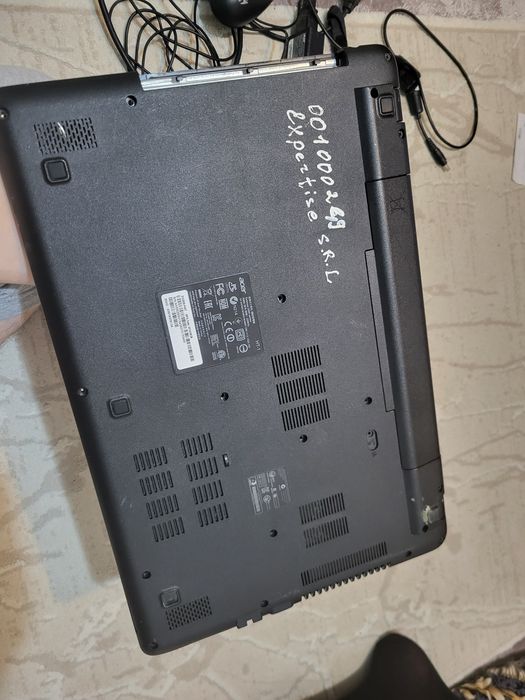 Ноутбук сатылады Aser