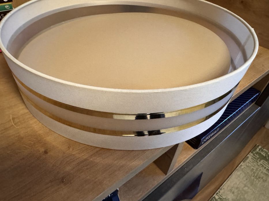 Lustra led prindere pe perete