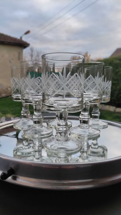 Сервиз от 6 бр.български кристални чаши за аперитив