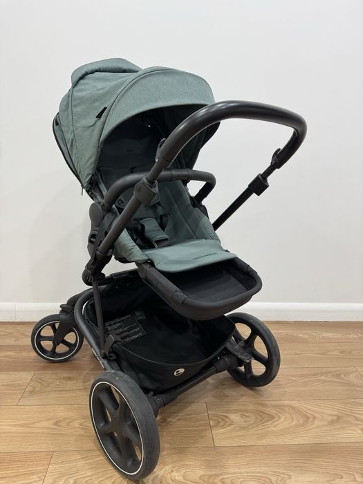 Продам коляску easywalker