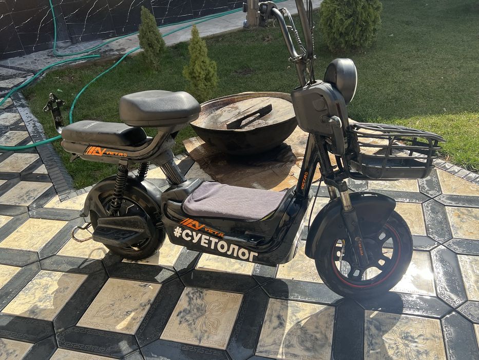 электро скутер VETRO