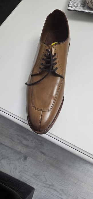 Pantofi Allen Edmonds