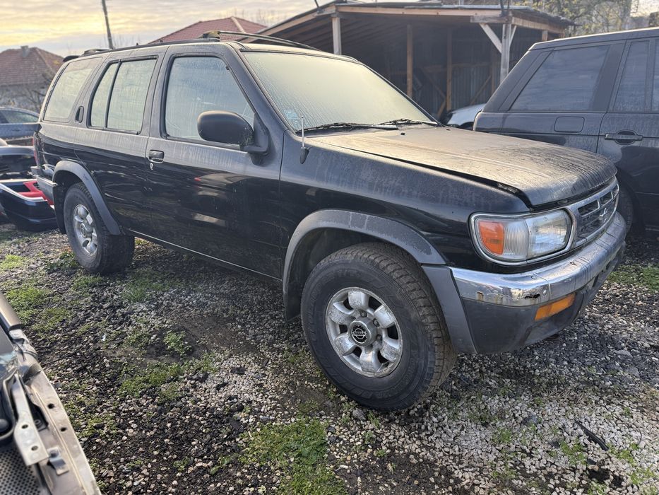 Нисан Патфайндер 3,3 150кс на части/Nissan Pathfinder 3,3i 150ks 1999