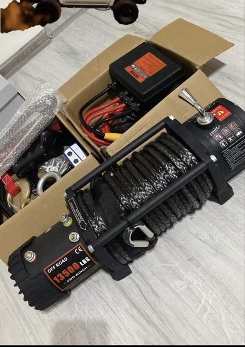 Troliu auto off road (4x4) de 13500lbs