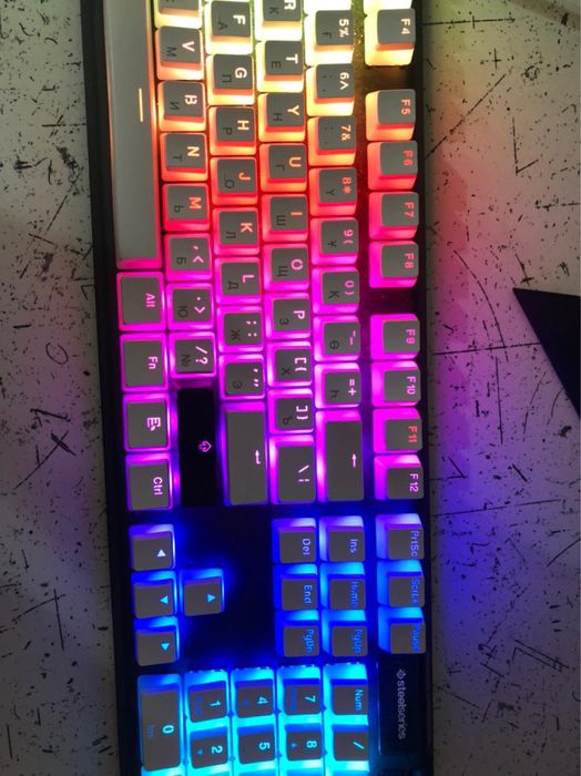 Продаю steelseries Apex Pro с кастомными кейкапами
