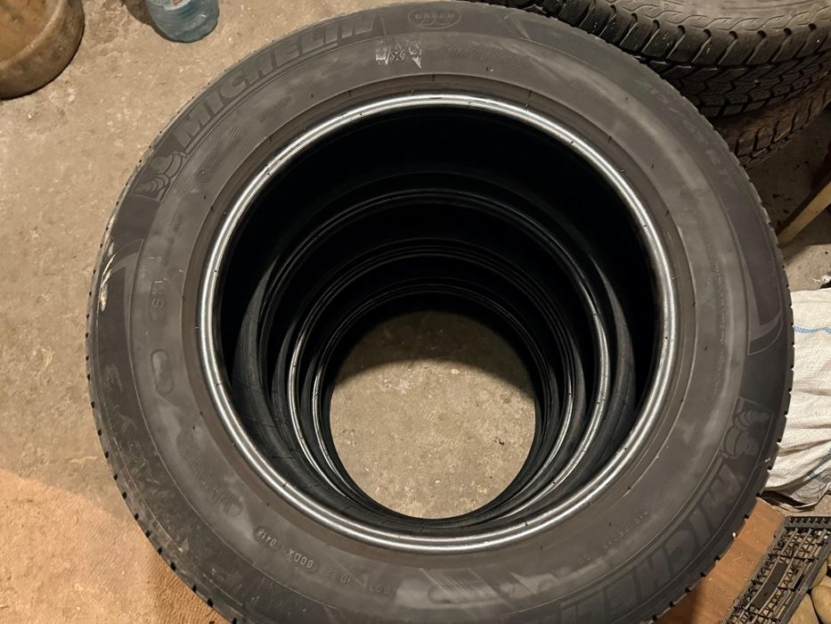 Anvelope vara Michelin 215/65/17