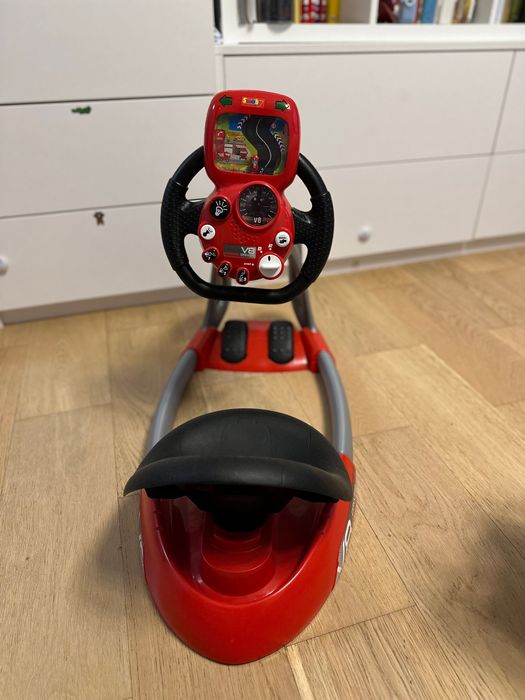 Симулатор Smoby V8, пилот