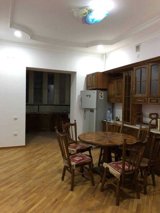 Metro Oybek 4 room 3 bedroom Fidokor street near Mirabad avenue