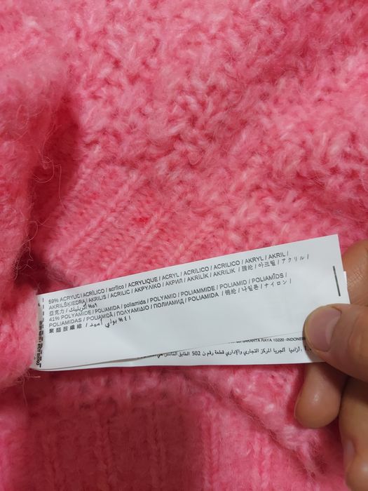 Продам новую кофту Mango с этикеткой